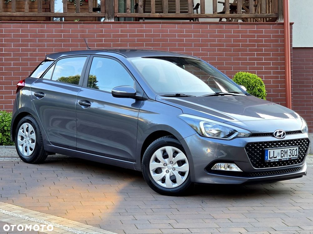 Hyundai i20 blue 1.2 Advantage+ - 16
