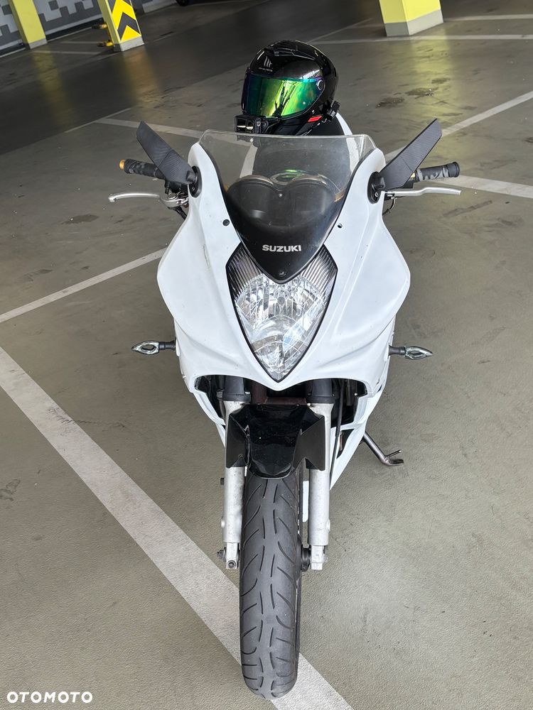 Suzuki GS - 12