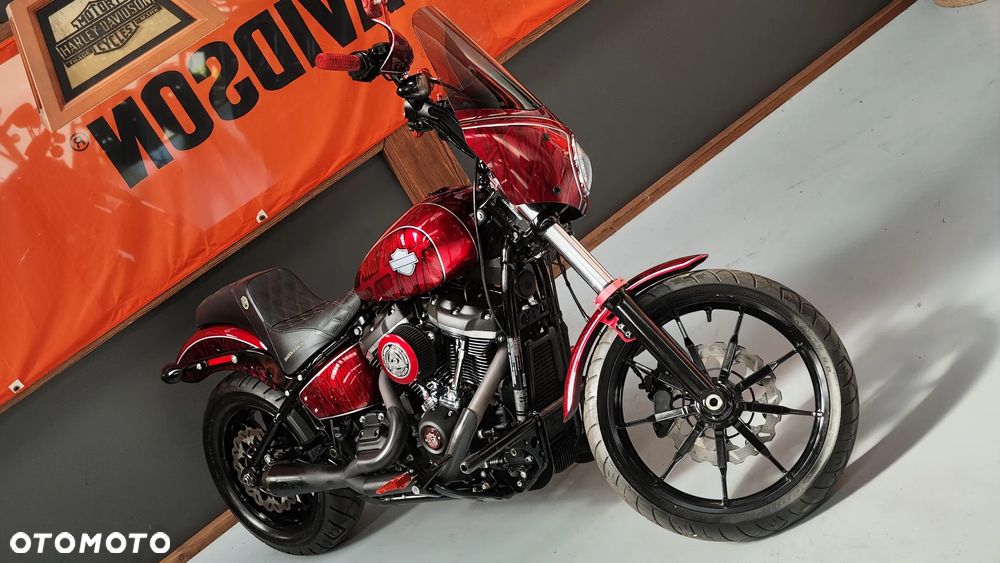 Harley-Davidson Softail Street Bob - 6