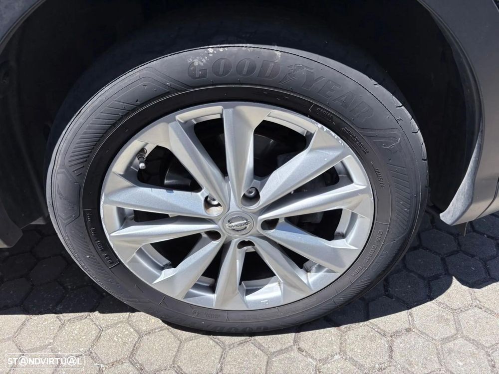 Nissan Qashqai 1.5 dCi Tekna Premium 17 Alcantara - 13