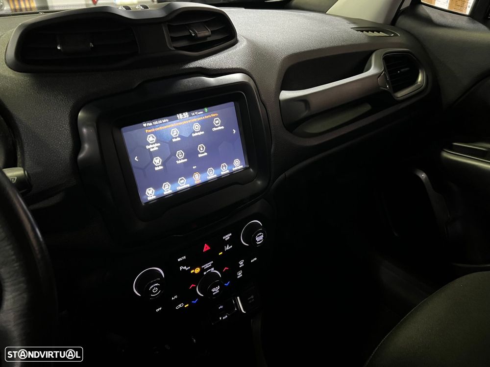 Jeep Renegade 1.0 T Limited - 18