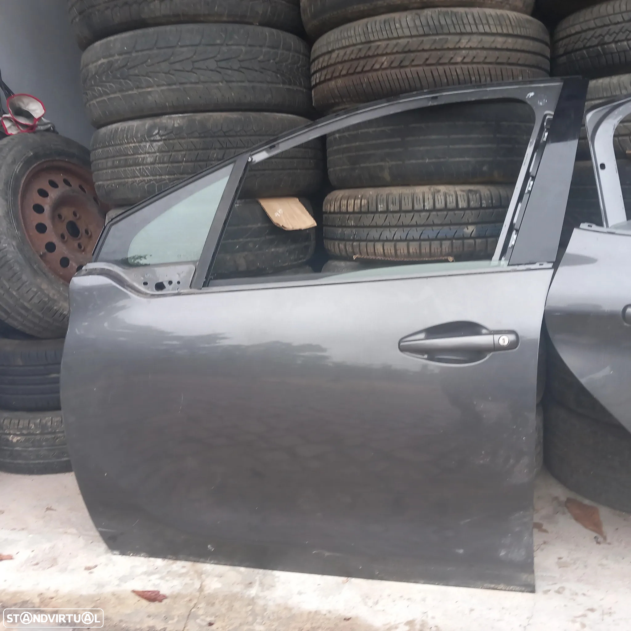 Porta peugeot 208 - 3
