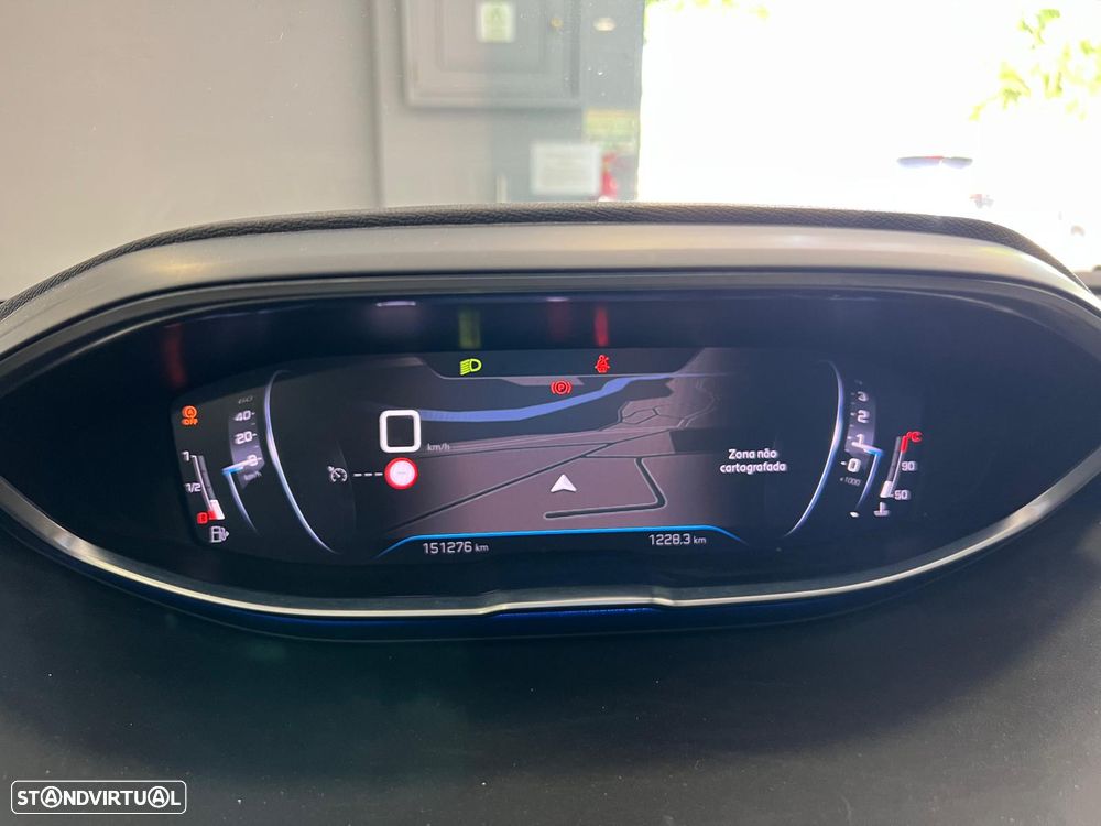 Peugeot 3008 1.5 BlueHDi Active Pack - 28