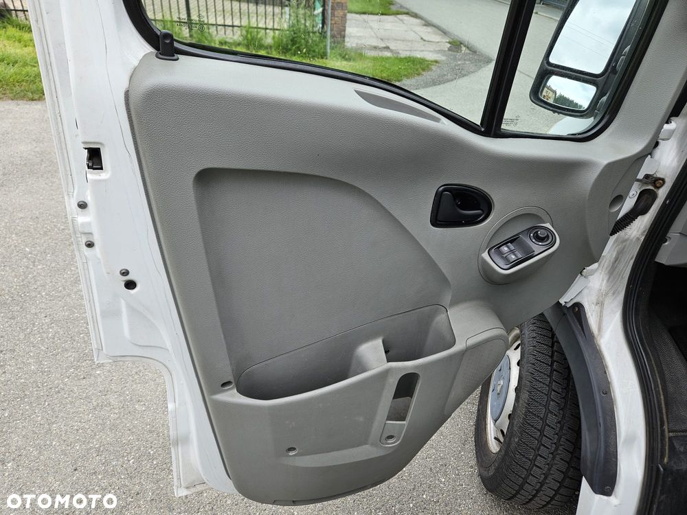 Renault Master - 15