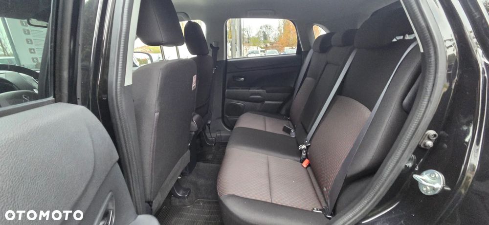 Mitsubishi ASX 2.2 DI-D 4WD Automatik Top - 31