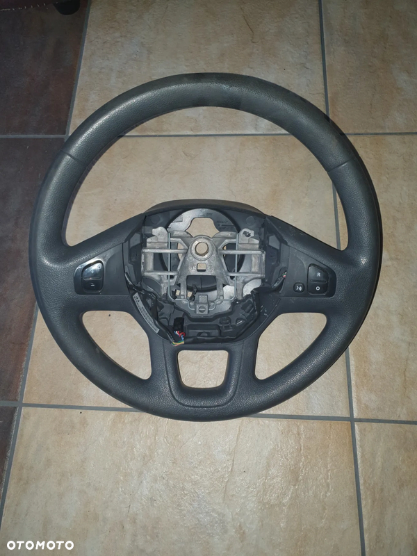 Kierownica z tempomatem Vivaro, Trafic 14+