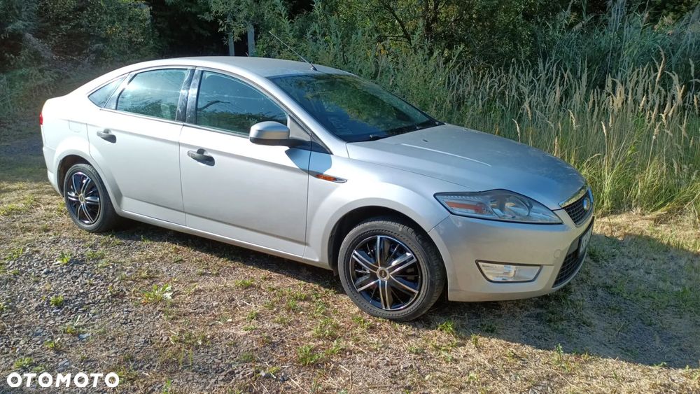 Ford Mondeo 1.8 TDCi Trend - 8