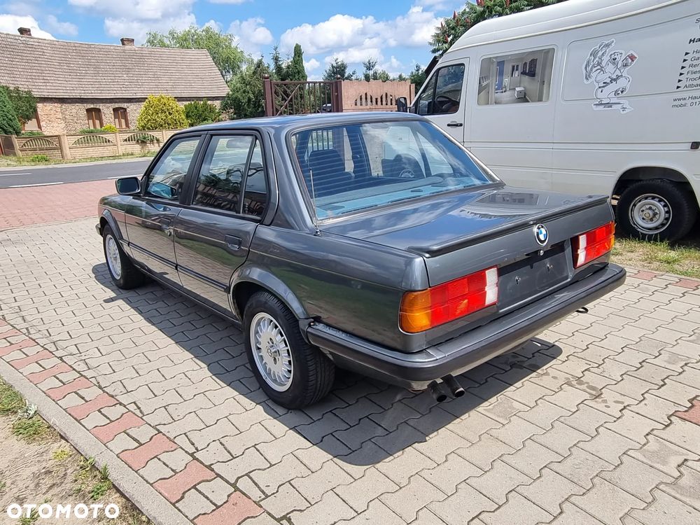 BMW Seria 3 - 4