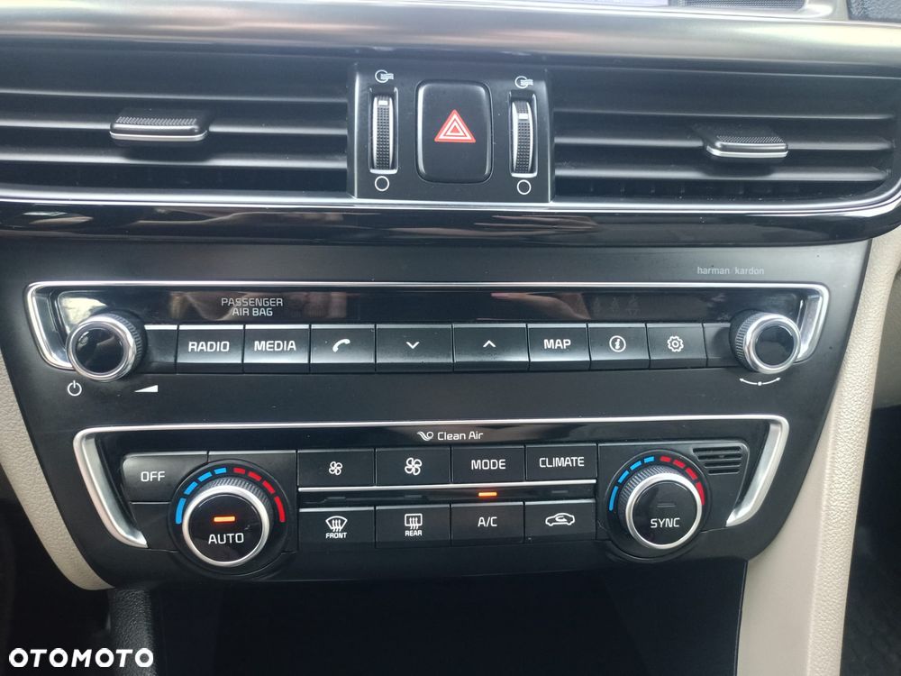 Kia Optima - 8