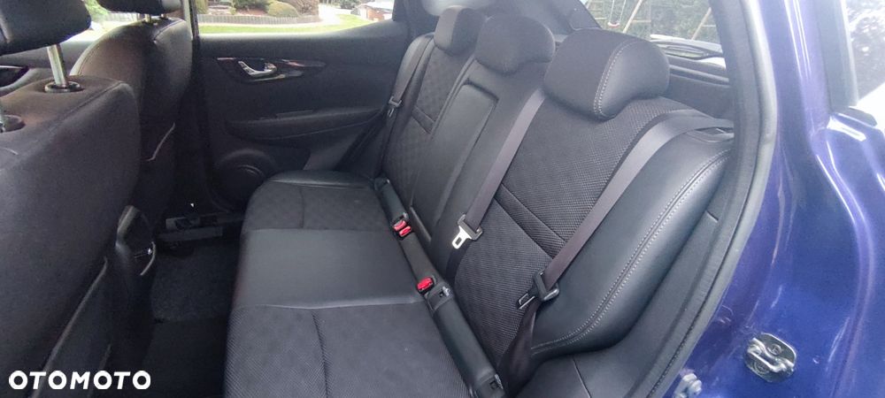 Nissan Qashqai 1.5 dCi Tekna - 8