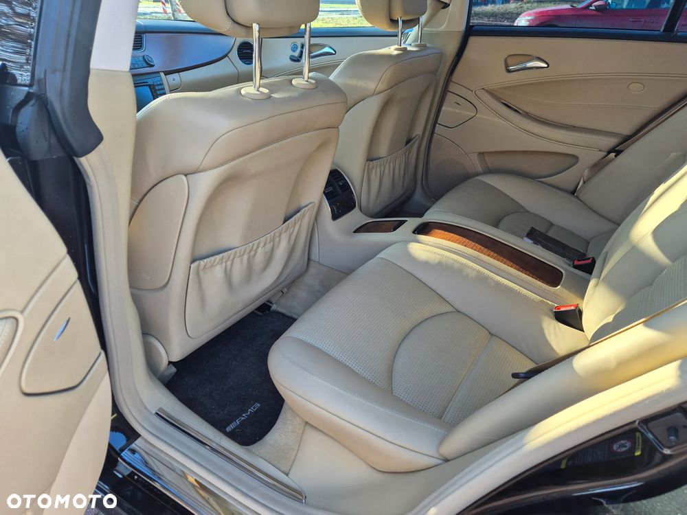 Mercedes-Benz CLS 63 AMG 7G-TRONIC - 17