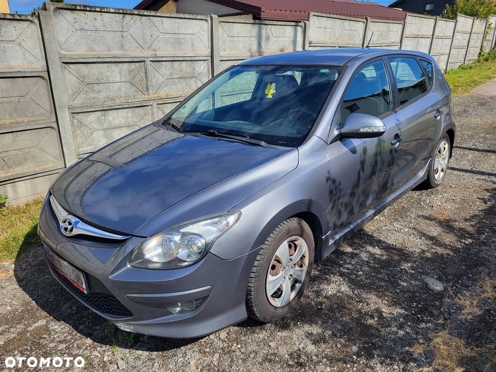 Hyundai i30 1.6 CRDi Classic + World Cup - 4