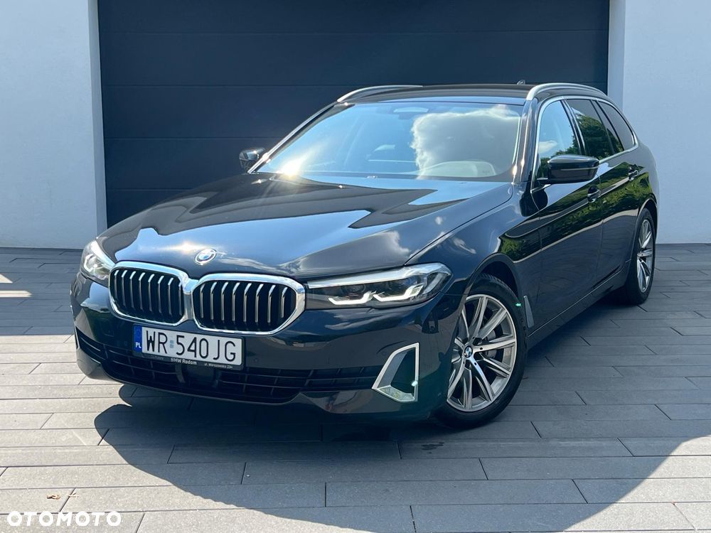BMW Seria 5 540i xDrive Luxury Line - 2