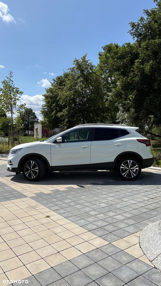 Nissan Qashqai 1.2 DIG-T N-Connecta - 4