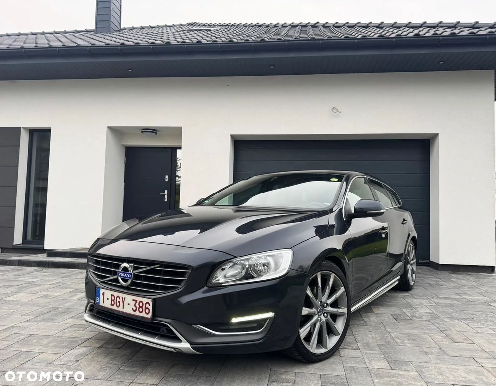 Volvo V60 D4 Geartronic Summum - 2