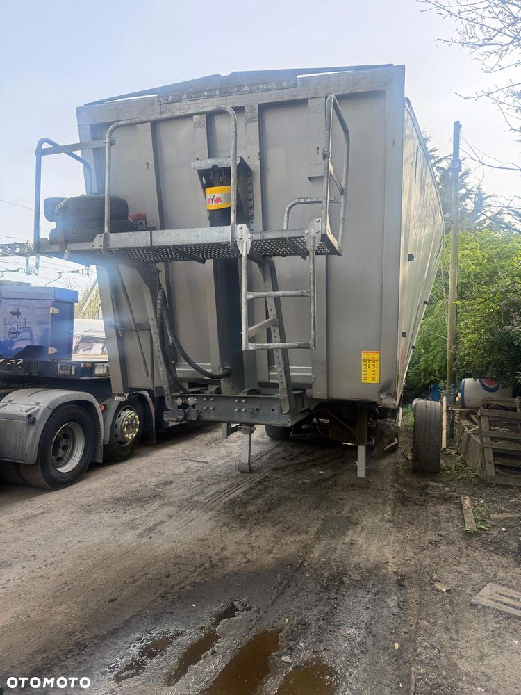 Mega 2024 MNL MEGA LIGHT SALON POLSKA - 6