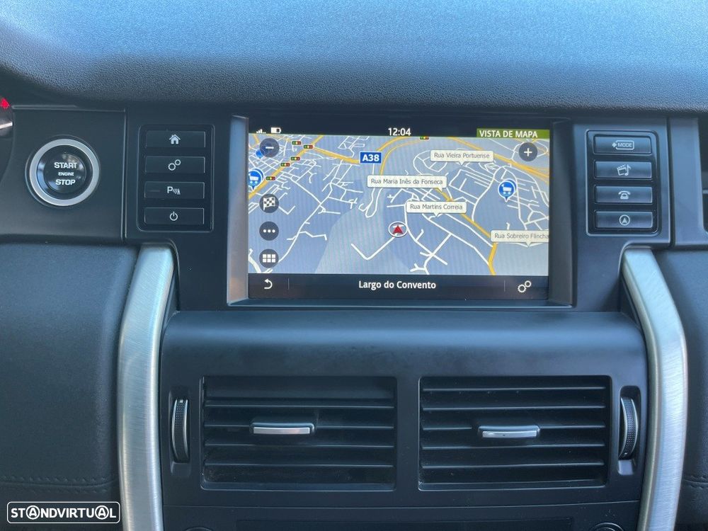 Land Rover Discovery Sport 2.0 TD4 HSE Luxury - 28