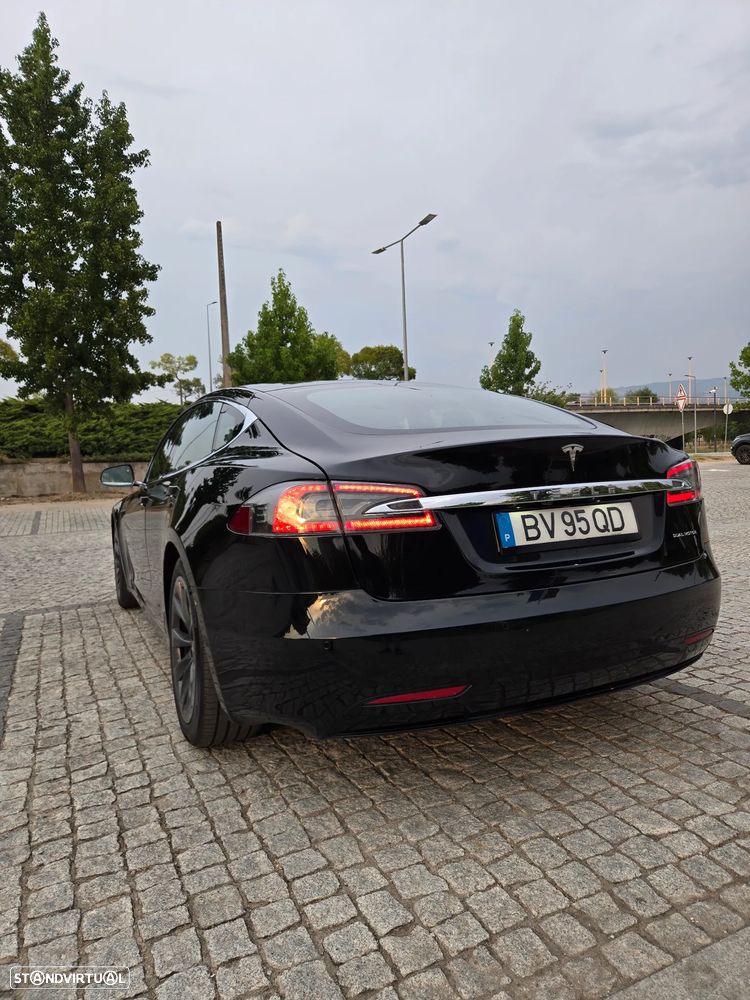 Tesla Model S Long Range - 7
