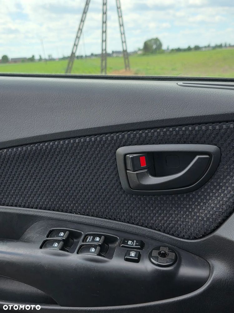 Hyundai Tucson 2.0 CRDi VGT 2WD GLS - 15