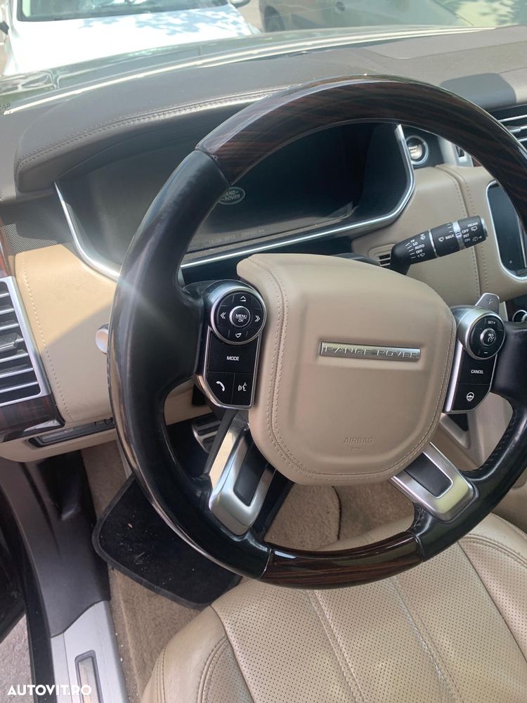 Land Rover Range Rover Vogue 3.0 I SDV6 HEV Vogue SE - 8