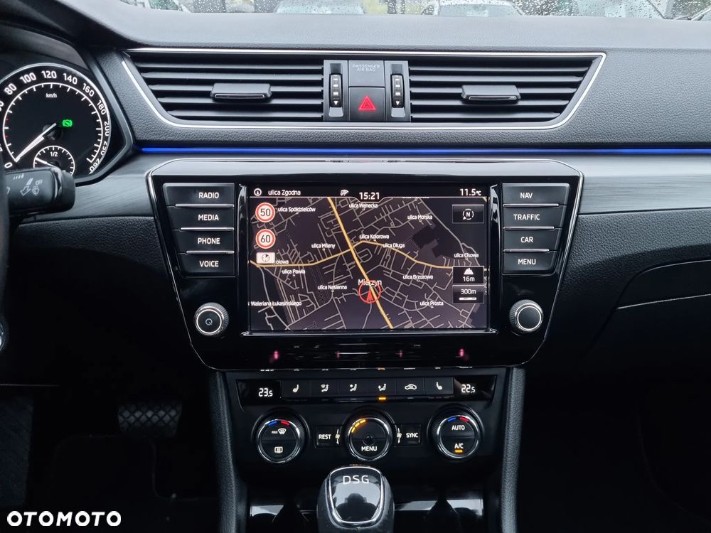 Skoda Superb 2.0 TDI DSG Style - 20