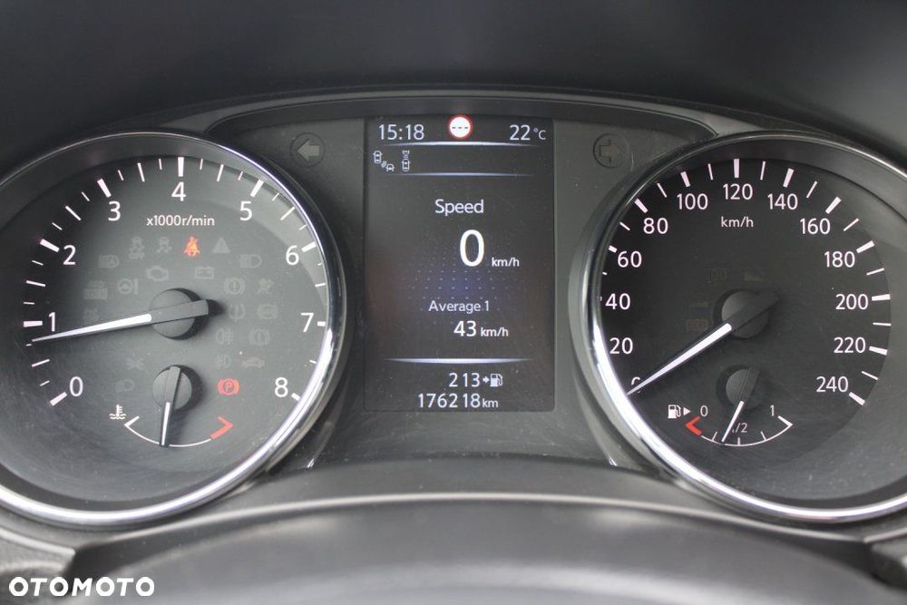 Nissan Qashqai - 32