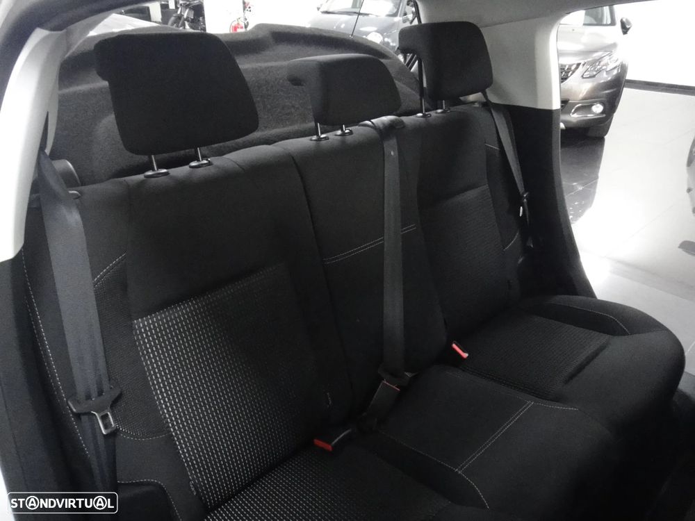 Peugeot 208 PureTech 110 Stop & Start Tech Edition - 19