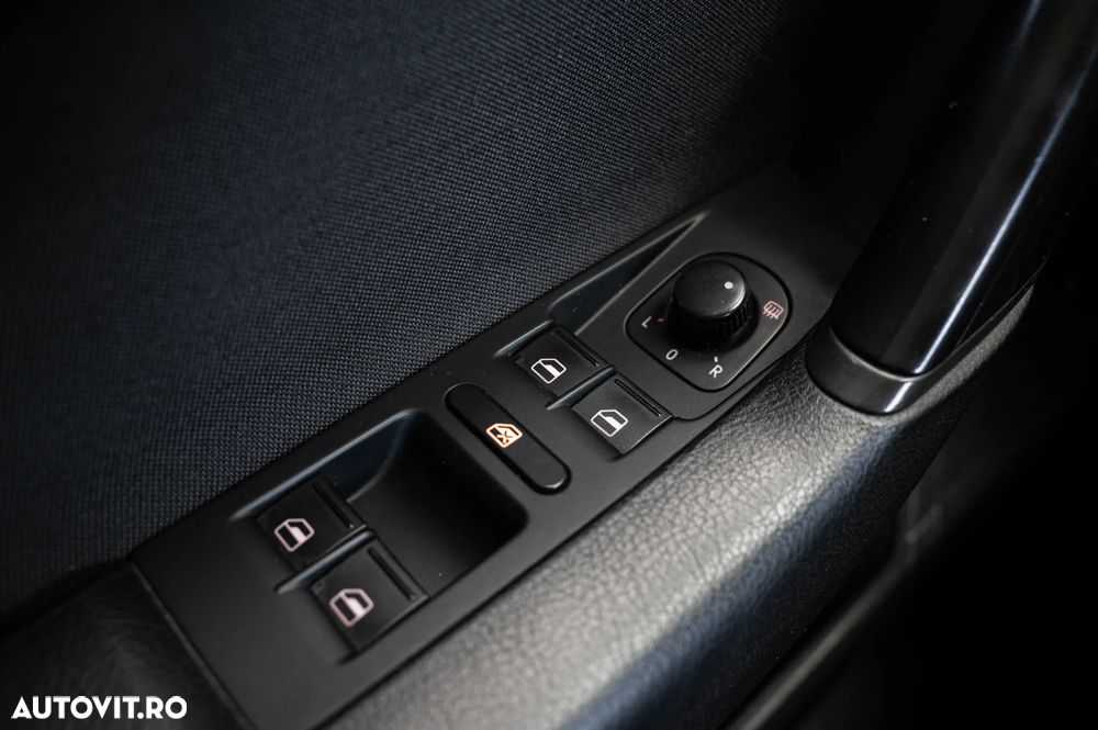 Volkswagen Passat 2.0 TDI DSG Comfortline - 21