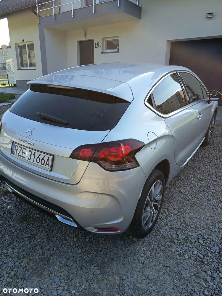 Citroën DS4 1.6 VTi SoChic - 2