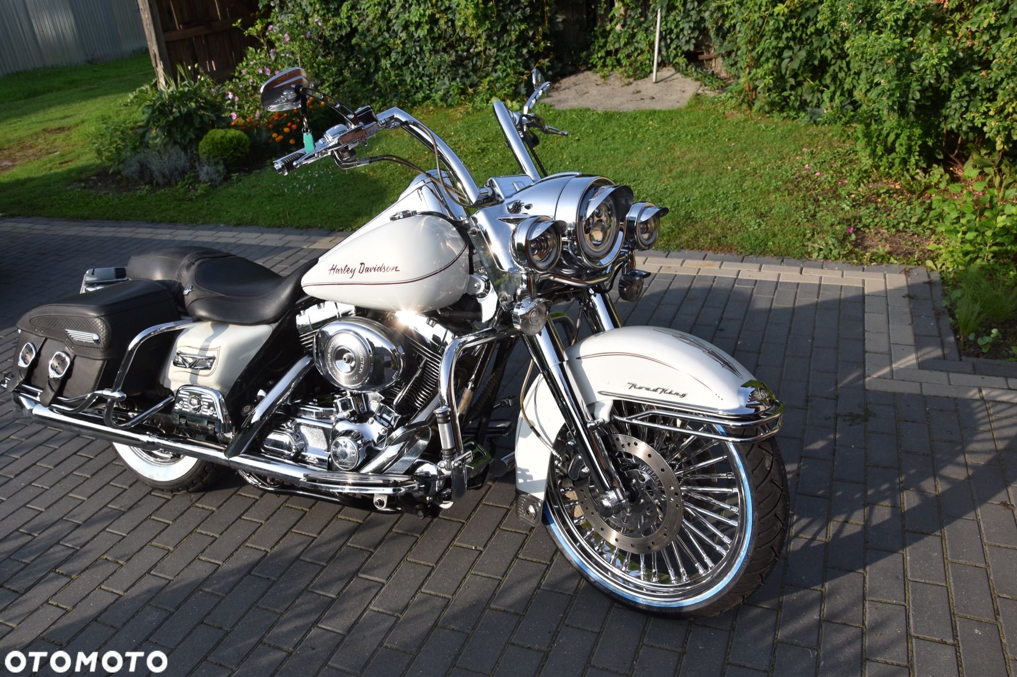 Harley-Davidson Touring Road King - 1