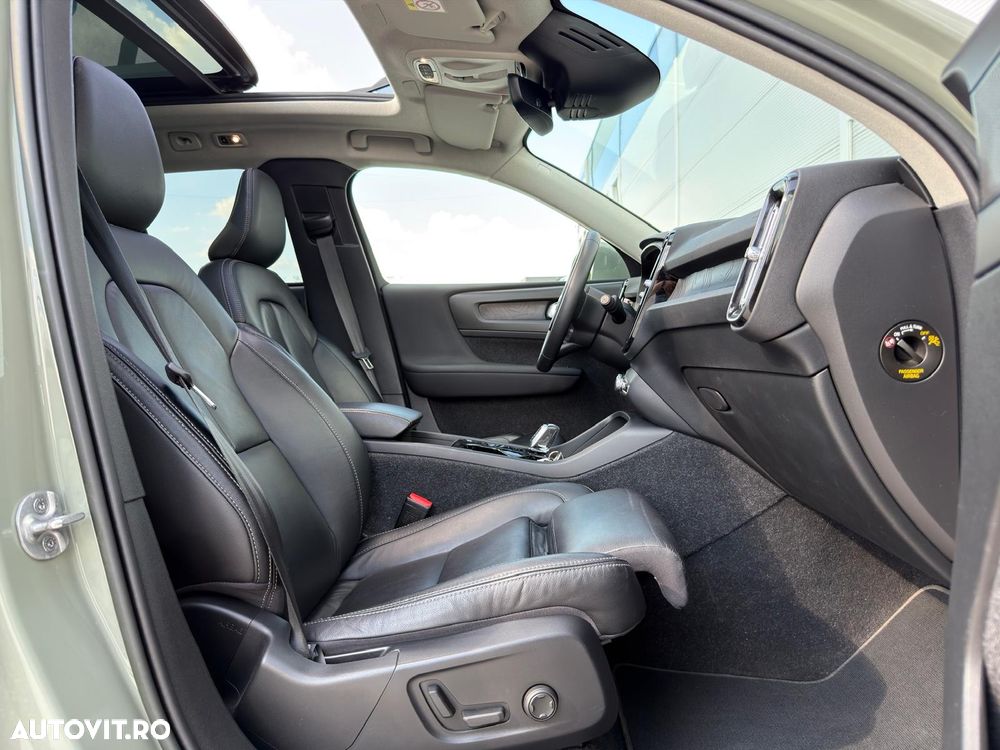 Volvo XC 40 T5 Recharge DKG Ultimate Dark - 33