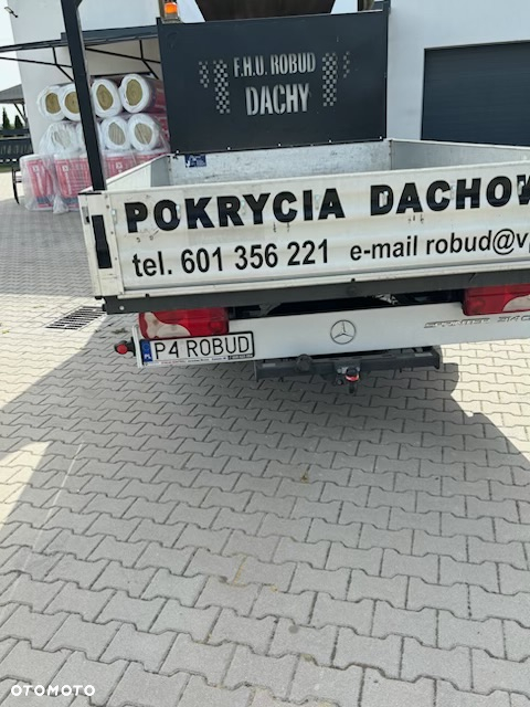 Mercedes-Benz Sprinter - 12