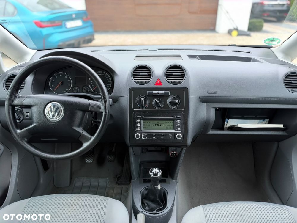Volkswagen Caddy - 31