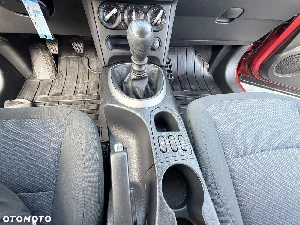 Nissan Qashqai 1.5 dCi DPF acenta - 20
