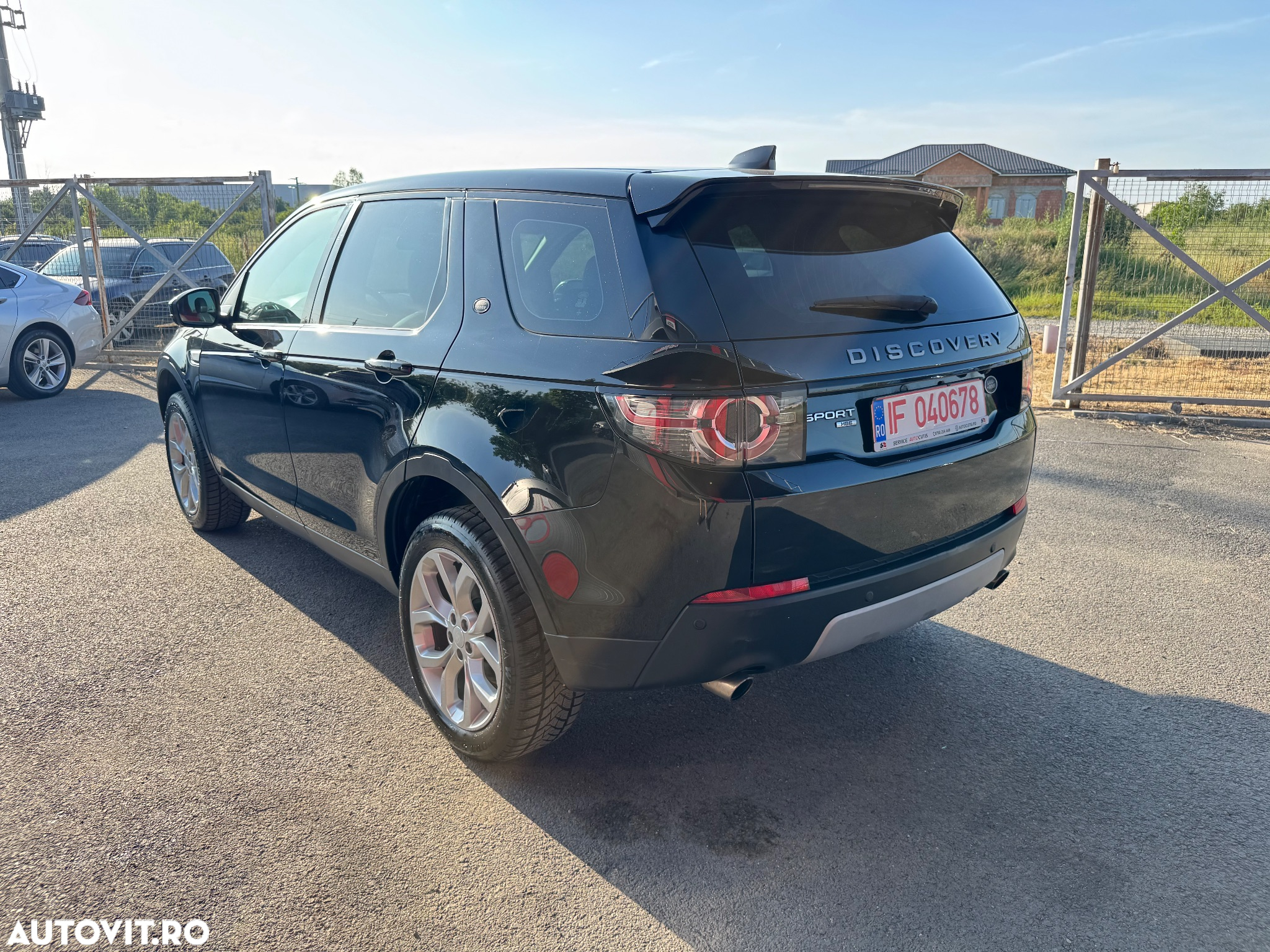Land Rover Discovery Sport 2.0 D150 MHEV HSE - 4