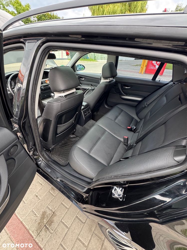BMW Seria 3 - 11