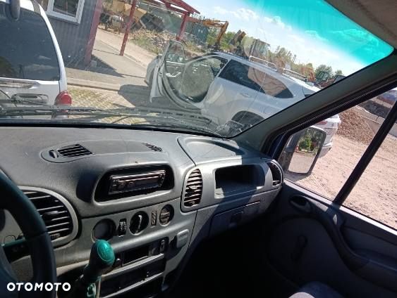 Mercedes-Benz Sprinter 906.211 - 5