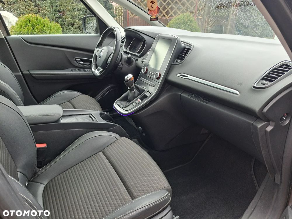 Renault Grand Scenic - 7
