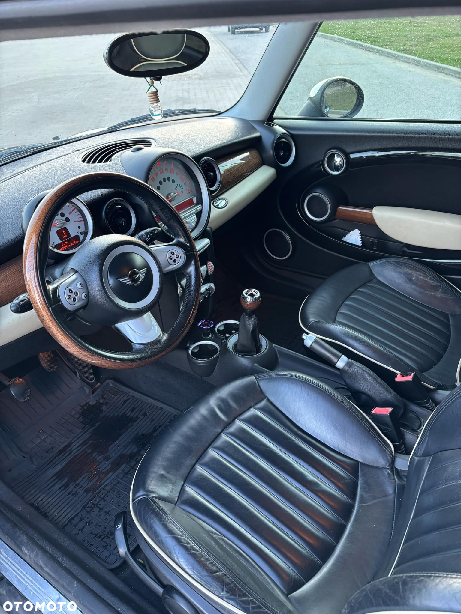 MINI Cooper D - 6