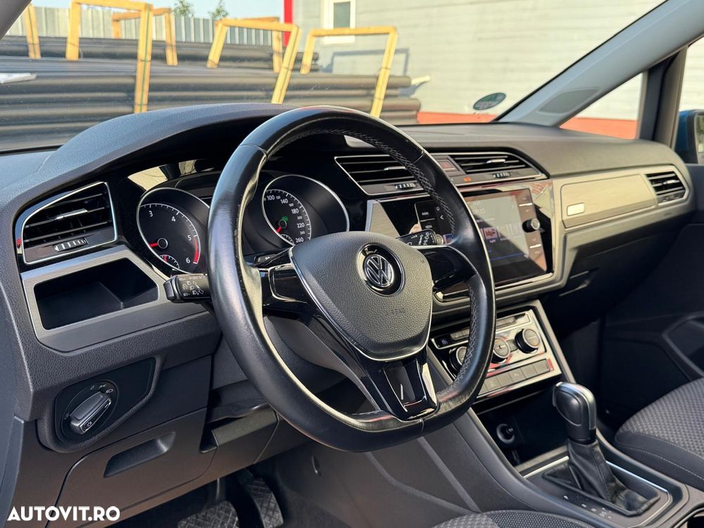 Volkswagen Touran 2.0 TDI SCR DSG Comfortline - 7