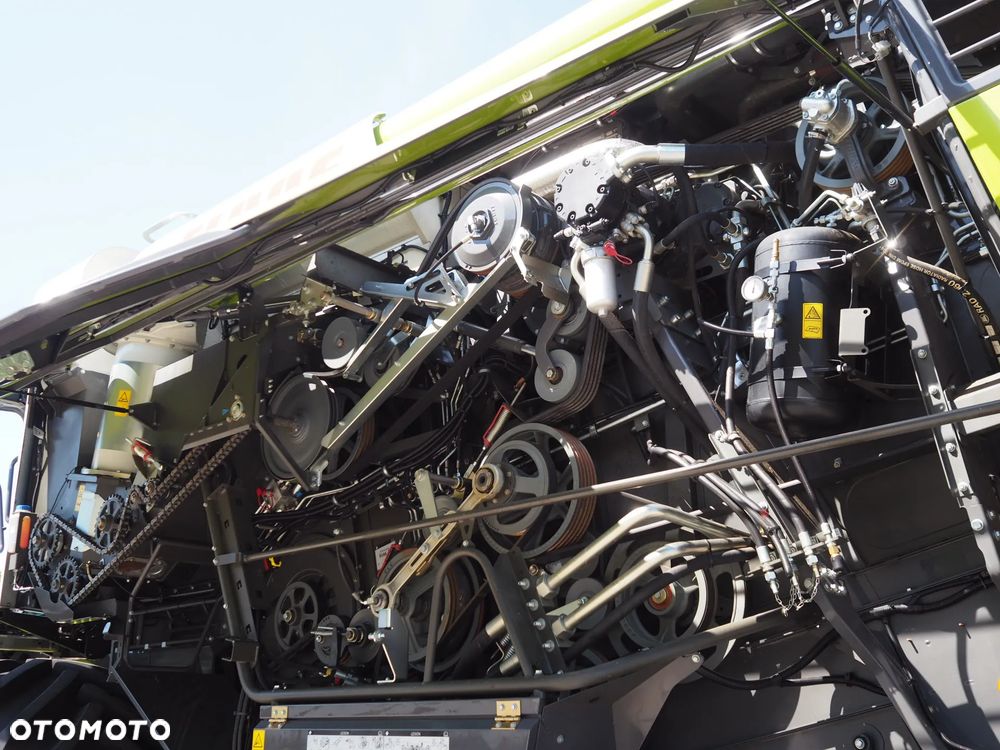 Claas Lexion 7500 + V930 - 9