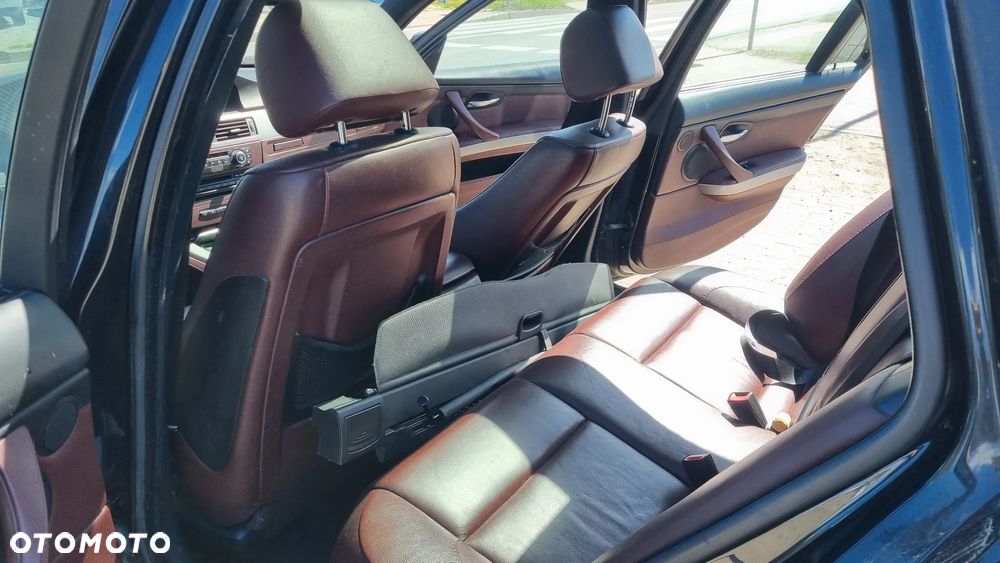 BMW Seria 3 - 22
