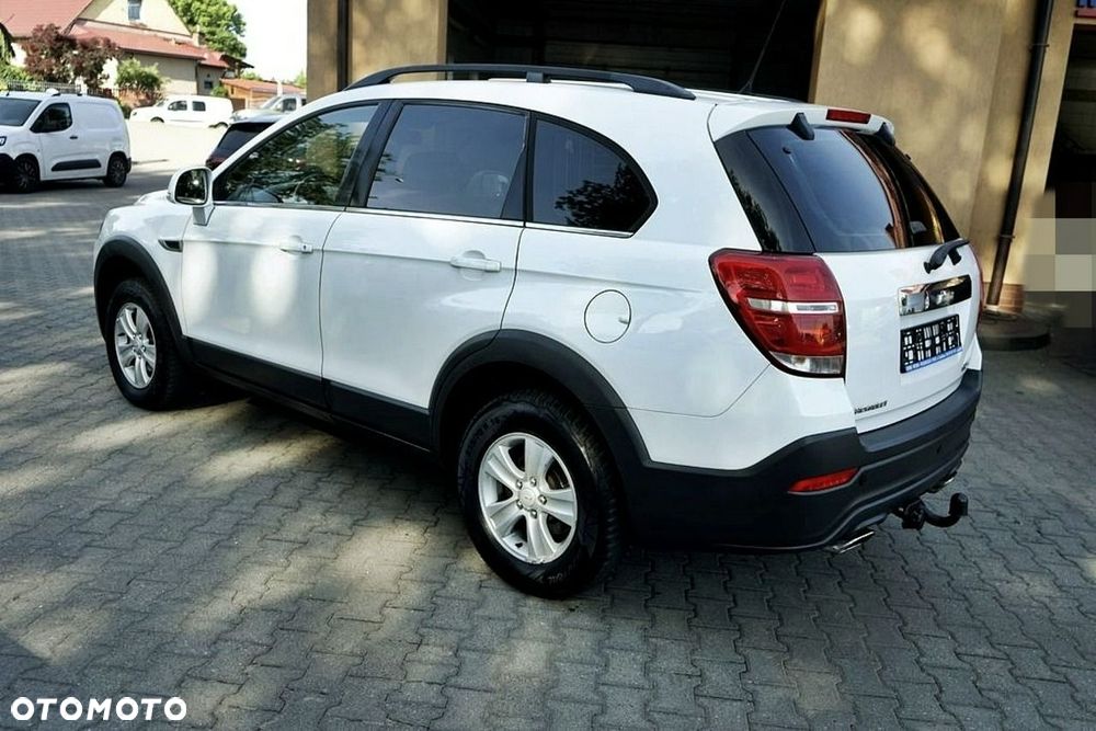 Chevrolet Captiva 2.2 2WD LS - 5