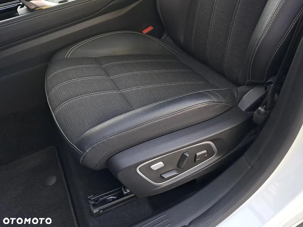 Renault Austral - 12