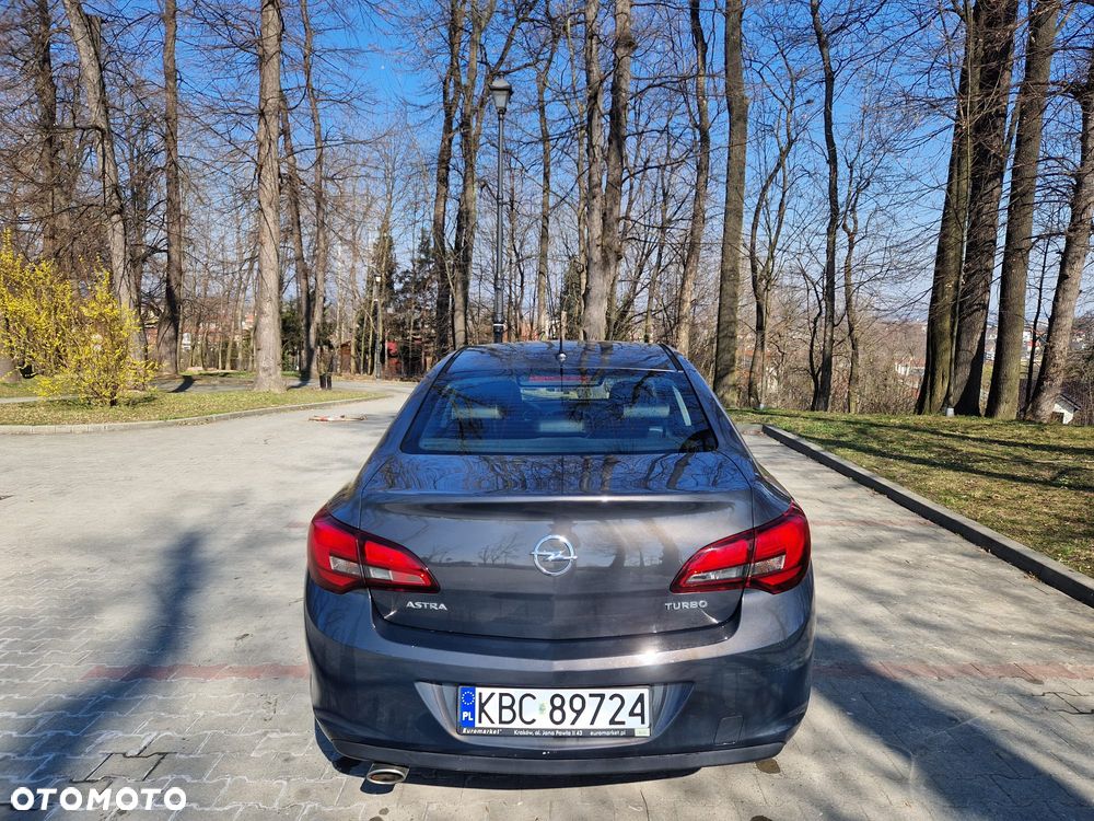 Opel Astra 1.4 T Active EU6 - 3