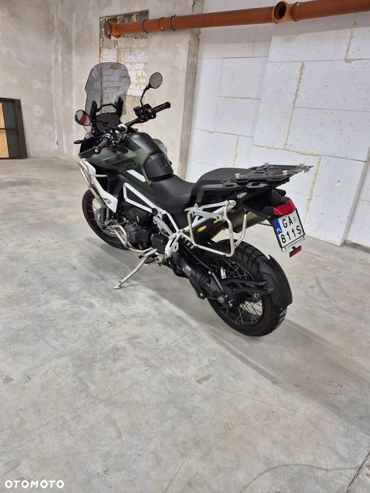 Triumph Tiger - 10