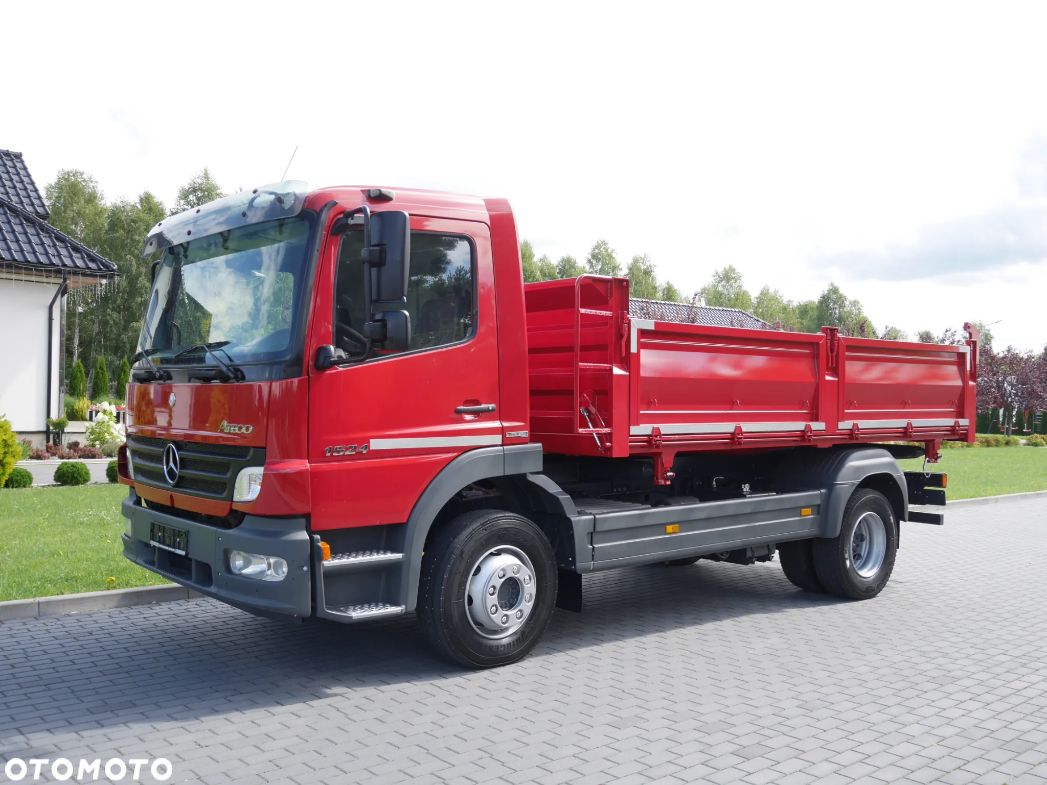 Mercedes-Benz ATEGO 1524 WYWROTKA 3-STRONNA, NISKI PRZEBIEG, STAN IDEALNY - 2