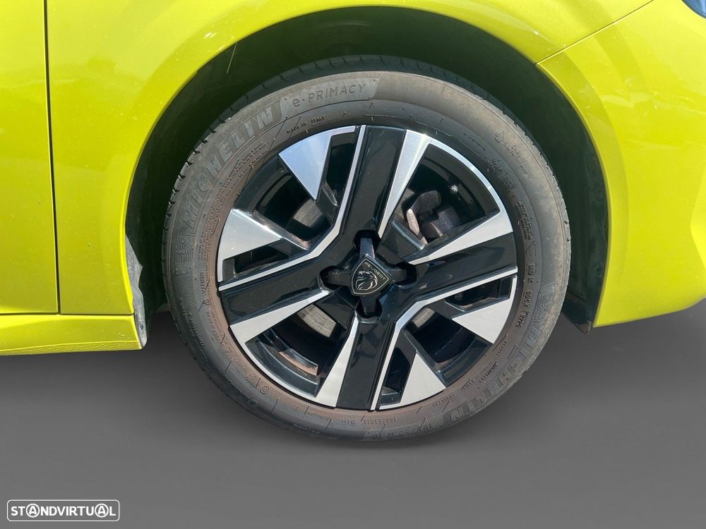 Peugeot 208 1.2 PureTech Allure - 14