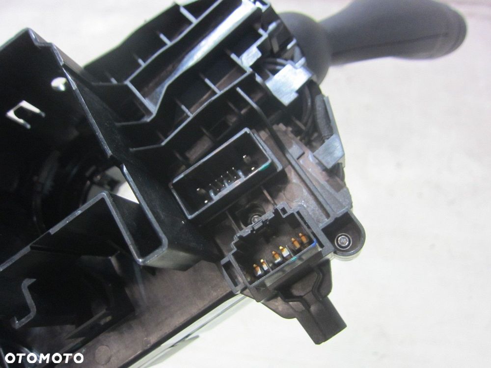 VOLVO XC60 II XC 60 MANETKI TAŚMA PRZEŁĄCZNIK ZESPOLONY ŚWIATEŁ 32266026 - 9