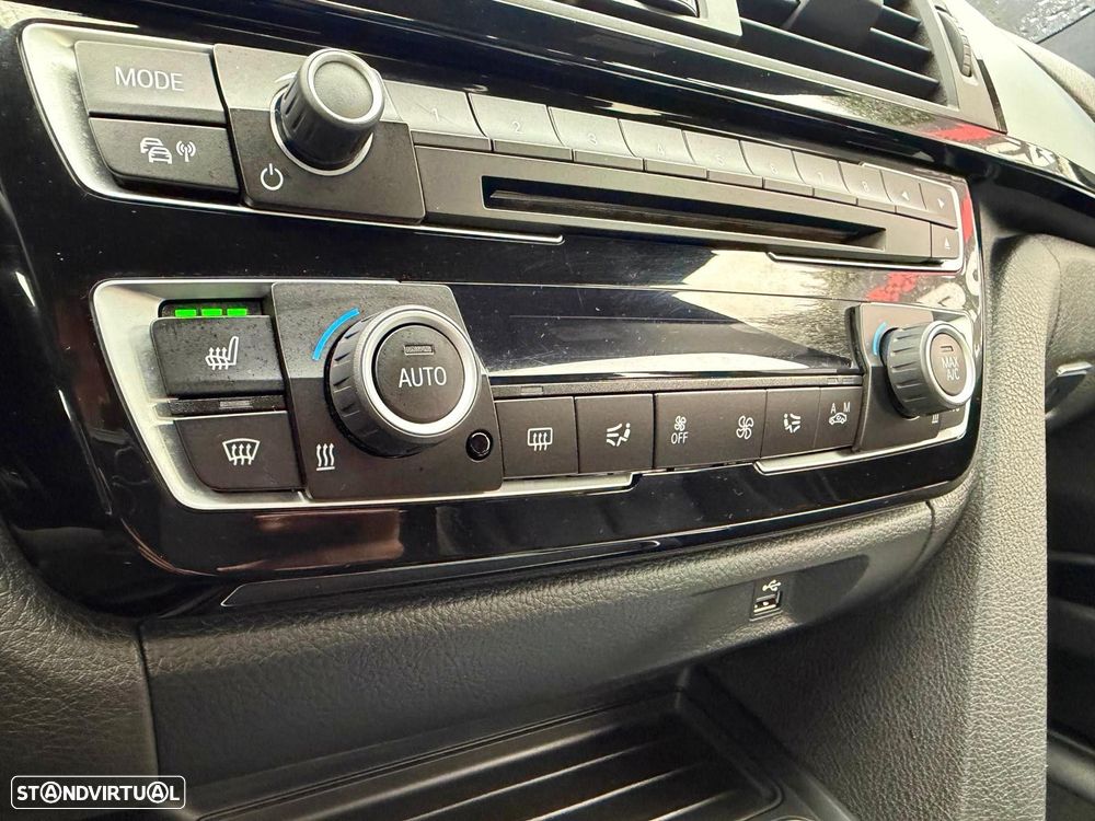 BMW 320 d xDrive Pack M Auto - 24